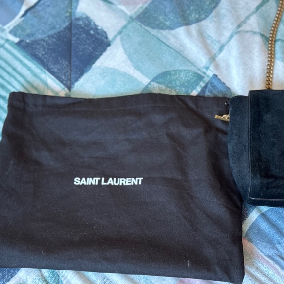 Saint Laurent Kate Small Supple Reversible Chain Bag in Suede and Leather - Picture 5 of 5